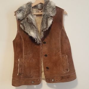 Powered river outfitters tan vest panhandle slim